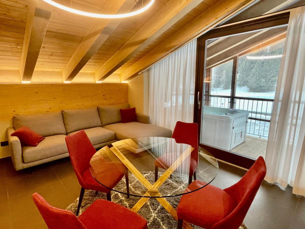 Nira Mountain Resort Futura Pradelle Exteriör bild