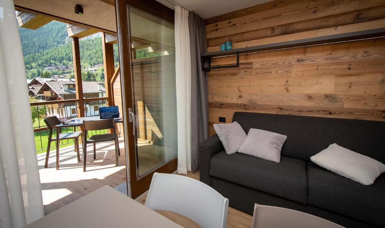 Nira Mountain Resort Futura Pradelle Exteriör bild